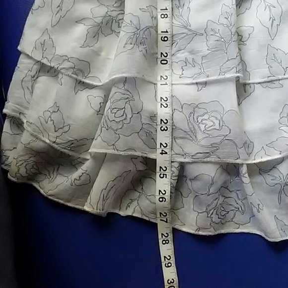 XXl s/p adjustable strap layered ruffles top - Picture 8 of 8